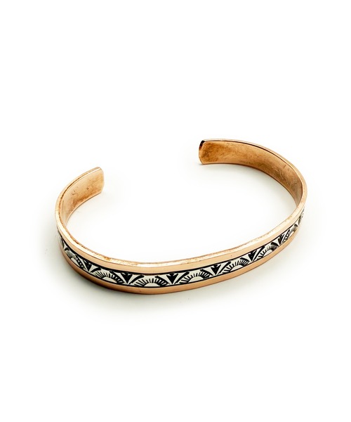 Indian Jewelry（インディアンジュエリー）の「THEATER シアター ”ナバホ”ネイティブデザインシルバー＆コッパーバングル Made in USA（バングル/リストバンド・メンズ・その他1/その他4/その他5/その他3/その他2・FREE）」の5枚目の写真