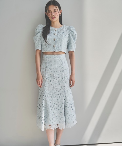 AND COUTURE(アンドクチュール)の「スカラレースマーメイドスカート(スカート・レディース・ミント/オフホワイト/ブラック・SMALL/MEDIUM)」の3枚目の写真