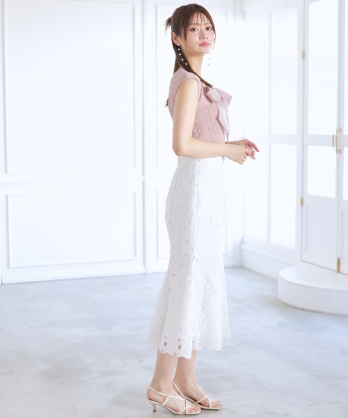 AND COUTURE(アンドクチュール)の「スカラレースマーメイドスカート(スカート・レディース・ミント/オフホワイト/ブラック・SMALL/MEDIUM)」の10枚目の写真