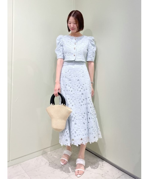 AND COUTURE(アンドクチュール)の「スカラレースマーメイドスカート(スカート・レディース・ミント/オフホワイト/ブラック・SMALL/MEDIUM)」の15枚目の写真
