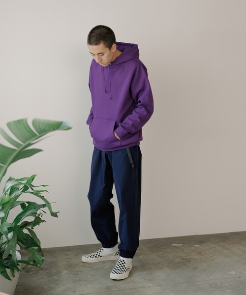 United Athle（ユナイテッドアスレ）の「10.0oz スウェット 裏起毛 プルオーバーパーカー/フーディー 無地 ユニセックス ルーズシルエット 夏服（パーカー・メンズ・パープル/サンドベージュ/ネイビー/ダークブラウン/ライトグリーン/バーガンディー/ホワイト/ブラック/オリーブ/アッシュ/グレー/ヘザーグレー・L/S/XL/M）」の19枚目の写真