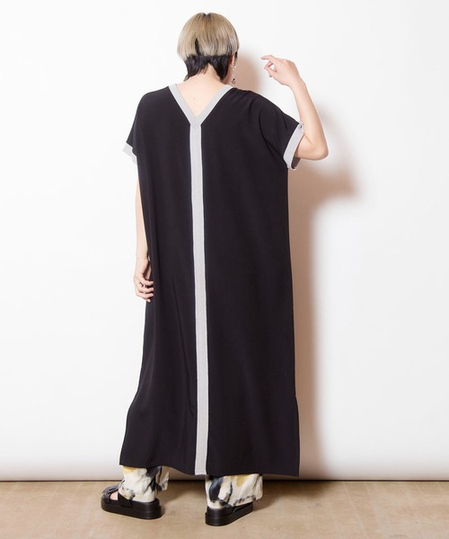 OSMOSIS(オズモーシス)の「2WAY切替ワンピース(ワンピース・レディース・ブラック/ネイビー/アイボリー・ONE SIZE)」の22枚目の写真
