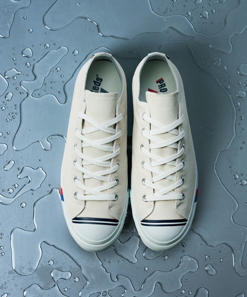 PRO-Keds（プロケッズ）の「PRO-Keds プロケッズ ロイヤルアメリカ ロー 〈ウォータープルーフ〉（スニーカー・メンズ・レッド/ブルー/アイボリー/ブラック・24.0cm/25.0cm/26.0cm/27.0cm/28.0cm/29.0cm/23.0cm）」の2枚目の写真