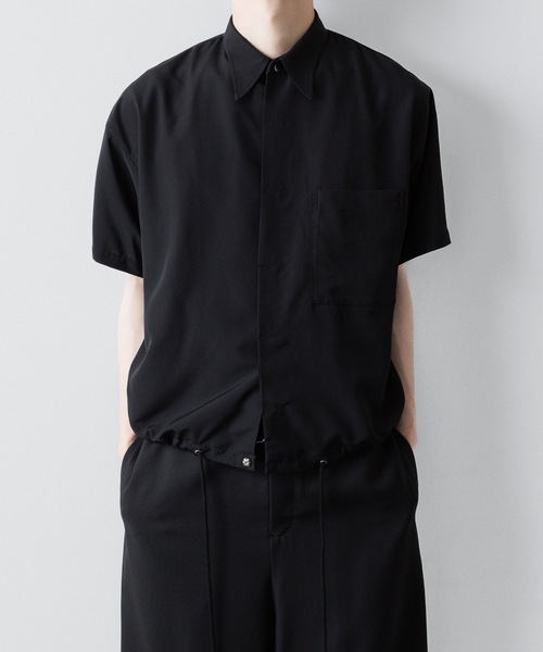 ato(アトウ)の「OVERSIZED DRAW CORD SHIRTS(シャツ/ブラウス・メンズ・ホワイト/ブラック・44/46/48)」の3枚目の写真