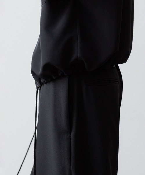 ato(アトウ)の「OVERSIZED DRAW CORD SHIRTS(シャツ/ブラウス・メンズ・ホワイト/ブラック・44/46/48)」の11枚目の写真