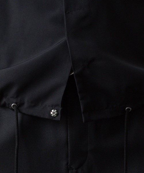 ato(アトウ)の「OVERSIZED DRAW CORD SHIRTS(シャツ/ブラウス・メンズ・ホワイト/ブラック・44/46/48)」の12枚目の写真