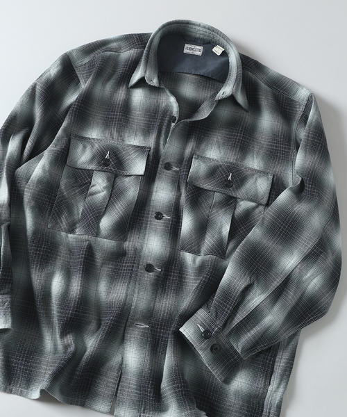 JOURNAL STANDARD J.S HOMESTEAD（ジャーナルスタンダードホームステッド）の「J.S.Homestead / インディゴ チェック ミリタリー シャツ（シャツ/ブラウス・メンズ・コバルトブルー/ブラック/ブラウン系その他/チャコールグレー・MEDIUM/LARGE）」の11枚目の写真