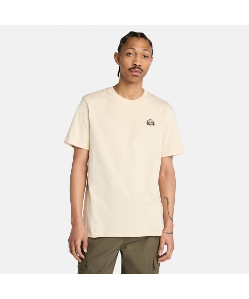 Timberland(ティンバーランド)の「半袖 ツリーロゴ パッチ Tシャツ メンズ(Tシャツ/カットソー・メンズ・ライトホワイト・SMALL/MEDIUM/LARGE/X-LARGE/XX-LARGE/X-SMALL/XXX-LARGE)」の1枚目の写真