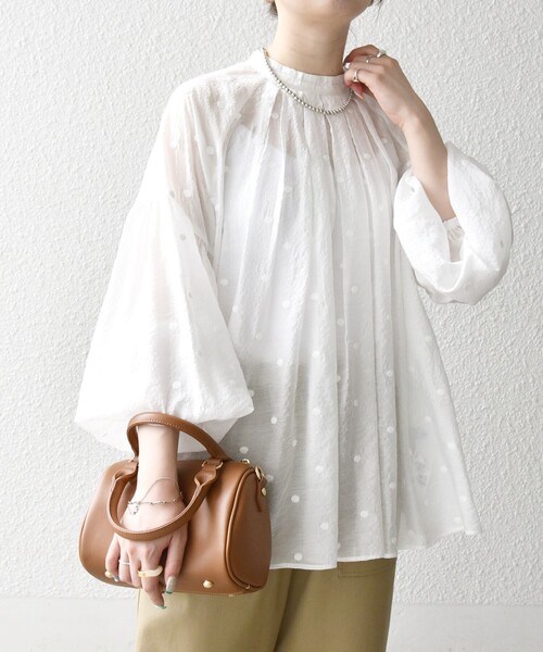 美品 ANIECA アニーカ 25SS シアーギャザーブラウス ホワイト 美品 ANIECA アニーカ 25SS シアーギャザーブラウス ホワイト - メルカリ