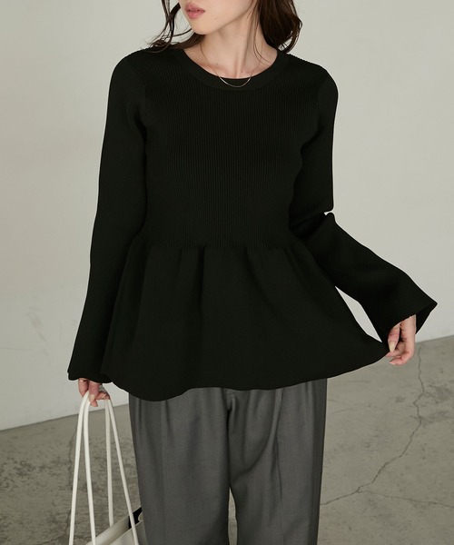 Cherir Mignon(シェリルミニョン)の「【Cherir Mignon】- Silhouette Couture -2wayゴールドボタンペプラムニットカーディガン(カーディガン/ボレロ・レディース・チャコールグレー/アイボリー/ブラック/ピンクベージュ・FREE)」の20枚目の写真