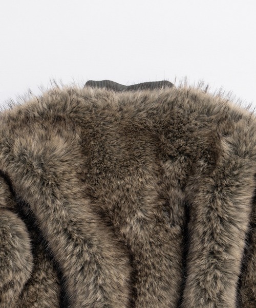 PRANK PROJECT(プランクプロジェクト)の「リバーシブルファーMA-1 / Reversible fur MA-1(MA-1・レディース・ブラック/アイボリー/カーキ・FREE)」の16枚目の写真