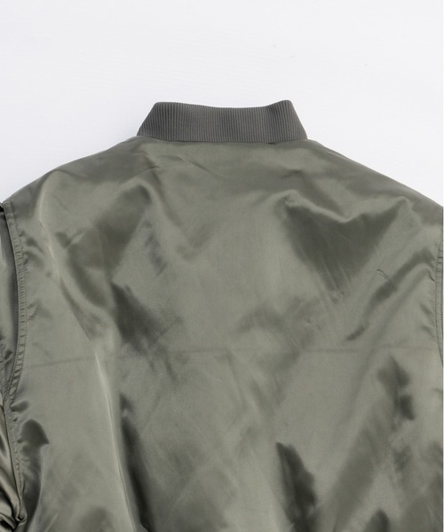 PRANK PROJECT(プランクプロジェクト)の「リバーシブルファーMA-1 / Reversible fur MA-1(MA-1・レディース・ブラック/アイボリー/カーキ・FREE)」の12枚目の写真