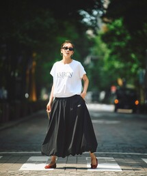 FREAK'S STORE（フリークスストア）の「Americana × THOUSAND MILE × FREAK'S STORE/アメリカーナ × サウザンドマイル 別注 フレンチスリーブTシャツ スカートセットアップ/ロゴTシャツ バルーンスカート セットアップ（スカート・レディース）」