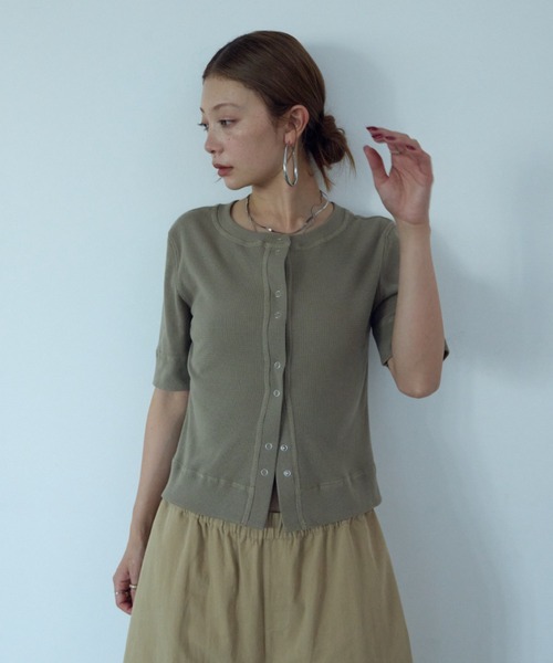 HANNE（アン）の「サーマルハーフスリーブスナップカーディガン（カーディガン/ボレロ・レディース・ブラック/カーキ/ホワイト・FREE）」の9枚目の写真