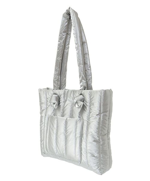 Green Parks(グリーンパークス)の「・furry rate シャイニーキルティングバッグ(ショルダーバッグ・レディース・ブラック/シルバー・FREE)」の7枚目の写真