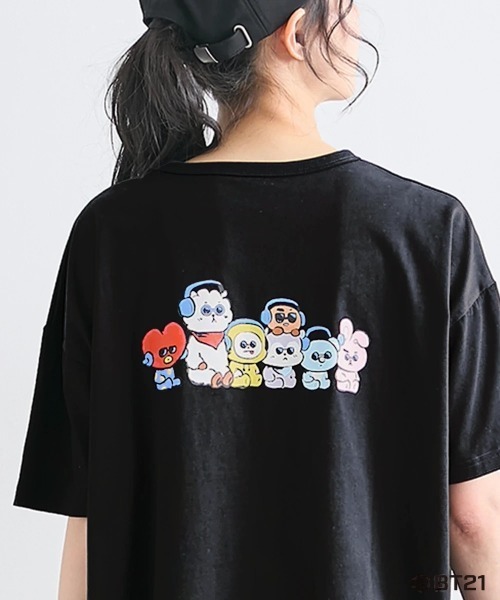 SMILE LAND(スマイルランド)の「【BT21】ゆるシルエットプリントチュニックTシャツ<大きいサイズ有>(Tシャツ/カットソー・レディース・ブラック/杢グレー/ライトパープル/カーキ系/ネイビー系・S~M/L~LL/3L~4L/5L~6L)」の1枚目の写真