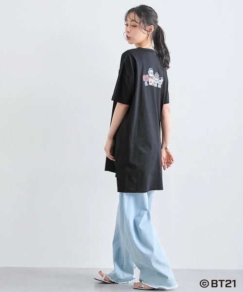 SMILE LAND(スマイルランド)の「【BT21】ゆるシルエットプリントチュニックTシャツ<大きいサイズ有>(Tシャツ/カットソー・レディース・ブラック/杢グレー/ライトパープル/カーキ系/ネイビー系・S~M/L~LL/3L~4L/5L~6L)」の22枚目の写真