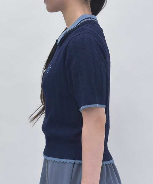 axes femme(アクシーズファム)の「刺繍入り配色襟ニットポロ(ニット/セーター・レディース・ネイビー/グレー/ピンク・FREE)」の5枚目の写真