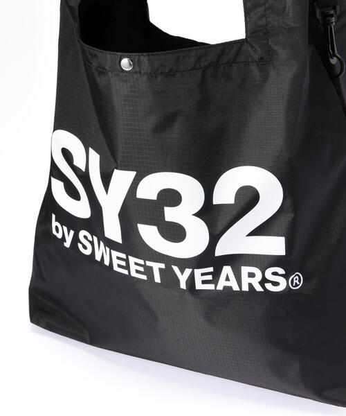 SY32 by SWEET YEARS(エスワイサーティトゥバイスィートイヤーズ)の「SY32 by SWEET YEARS /エスワイサーティトゥ バイ スィートイヤーズ/LIP SHOULDER BAG(エコバッグ/サブバッグ・メンズ・ブラック・F)」の12枚目の写真