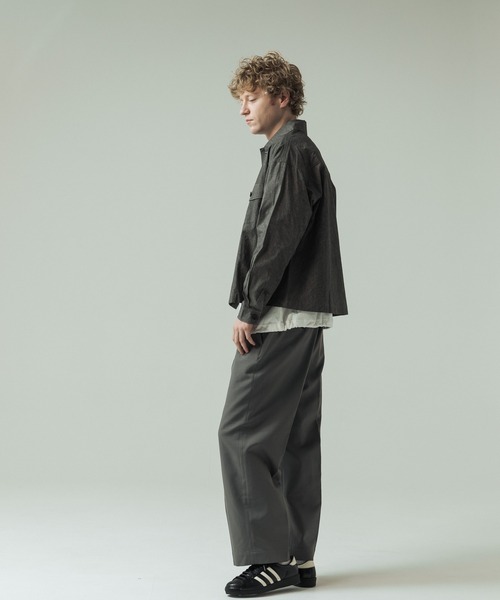 SLICK(スリック)の「【SLICK/スリック】Tech Twill Two Tuck Slacks/テックツイルツータックワイドスラックス / クラシック/セットアップ(スラックス・メンズ・ブラック/ブラウン/スミクロ/アイボリー/グレー/ベージュ・1/2/3)」の22枚目の写真