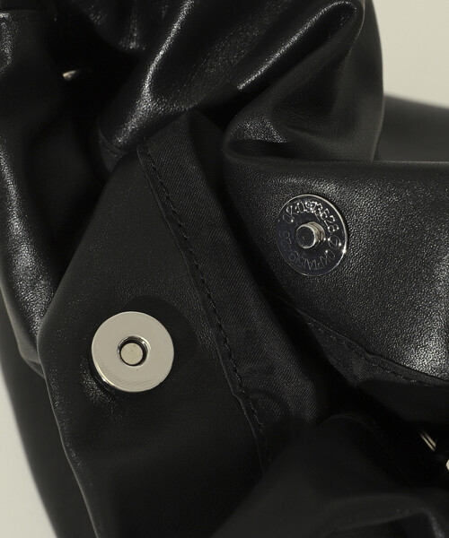 Firsthand（ファーストハンド）の「Firsthand/ファーストハンド レザー 3WAY キンチャクバッグ / 牛革 / 撥水レザー（ハンドバッグ・レディース・ブラック・ONE SIZE）」の16枚目の写真