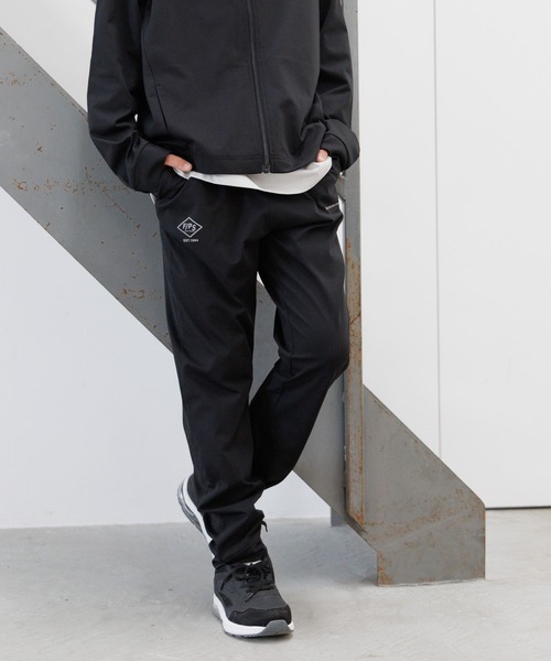 GLOBAL WORK（グローバルワーク）の「スゴラクストレッチリブパンツ/575618（その他パンツ・キッズ・チャコールグレー/グレー/カーキ/ブラック・160cm/150cm/140cm/130cm）」の2枚目の写真