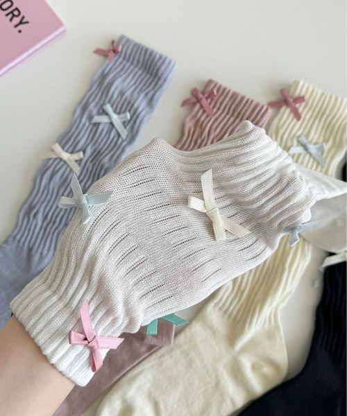 Burner(バーナー)の「【OKUOKU 0909】マルチ リボン付き ガーリーソックス oku-socks-806622335886-11(ソックス/靴下・レディース・オフホワイト/ホワイト/ブルーグレー/スモークピンク/ブラック・FREE)」の7枚目の写真