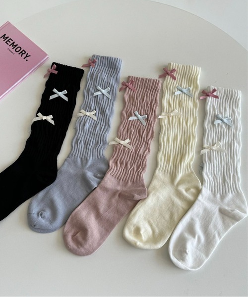 Burner(バーナー)の「【OKUOKU 0909】マルチ リボン付き ガーリーソックス oku-socks-806622335886-11(ソックス/靴下・レディース・オフホワイト/ホワイト/ブルーグレー/スモークピンク/ブラック・FREE)」の9枚目の写真