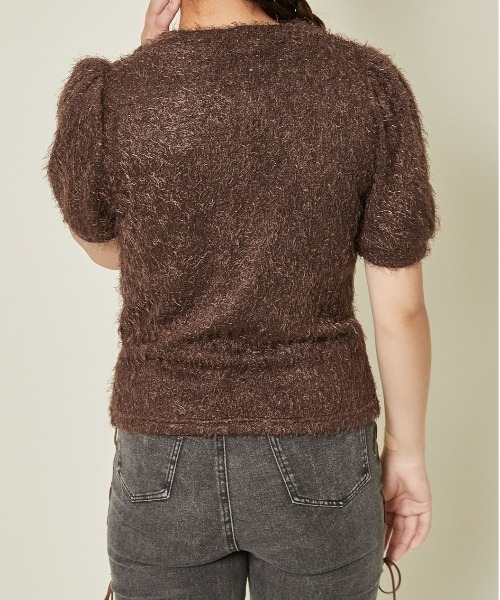 GORGE(ゴージ)の「【ふわもこ映え】シャギー半袖トップス/シンプルなのに盛れる(Tシャツ/カットソー・レディース・グレイッシュベージュ/オフホワイト/ブラウン・F)」の7枚目の写真