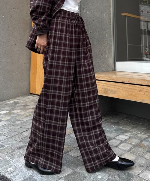 WILLOW（ウィロー）の「【willow】チェックイージーパンツ（その他パンツ・レディース・ネイビー/ブラウン・MEDIUM/SMALL）」の5枚目の写真