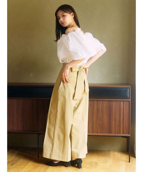 TONAL(トーナル)の「バックリボンワイドパンツ(その他パンツ・レディース・ベージュ/ブラック・MEDIUM)」の6枚目の写真