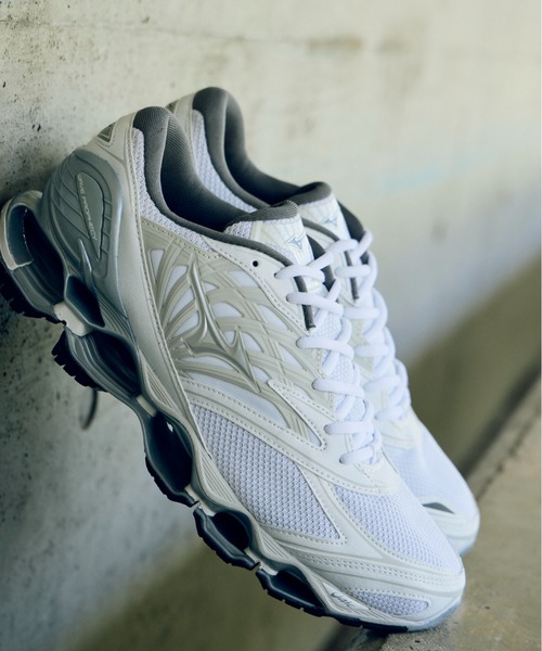 MIZUNO ミズノ63JTH273012 F270 新品未使用 セール】WAVE PROPHECY LS D1GA333702（スニーカー）｜MIZUNO（ミズノ