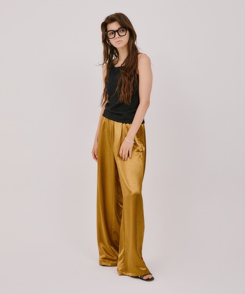 LIENCOEUR（リアンクール）の「ラスターサテンストレートパンツ（その他パンツ・レディース・アイボリー/ブラック/イエロー・FREE）」の21枚目の写真