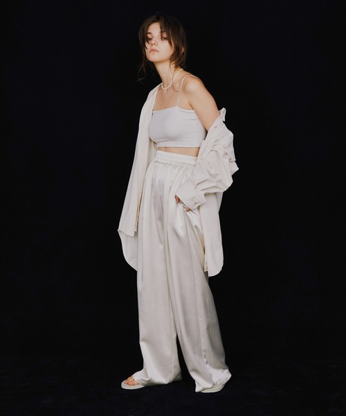 LIENCOEUR（リアンクール）の「ラスターサテンストレートパンツ（その他パンツ・レディース・アイボリー/ブラック/イエロー・FREE）」の13枚目の写真