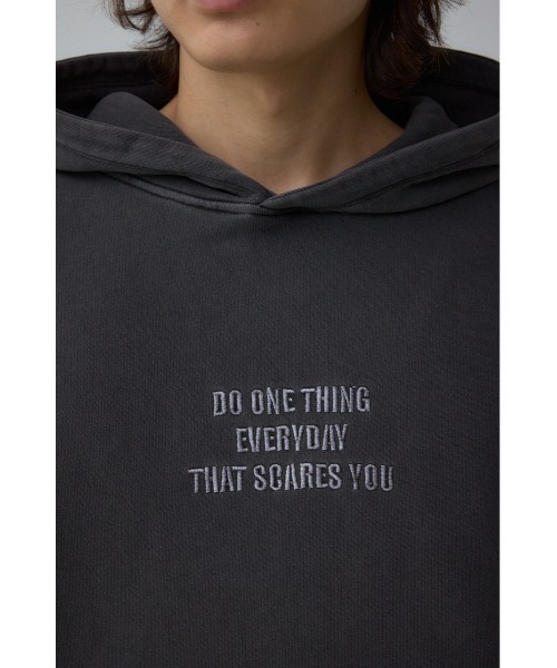 AZUL by moussy(アズールバイマウジー)の「スウェットプルオーバーパーカー(パーカー・メンズ・グリーン系その他2/ライトブラック/ブラック・MEDIUM/LARGE)」の22枚目の写真