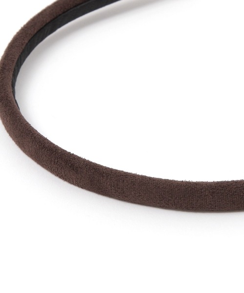 Elura（エルーラ）の「フェイクスエードカチューシャ（カチューシャ・レディース・ダークブラウン/ブラック・FREE）」の6枚目の写真