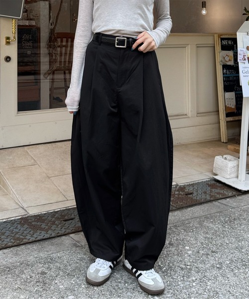 LE MORE(リモア)の「タックカーブパンツ(その他パンツ・レディース・ブラウン/ブラック/カーキ・FREE)」の6枚目の写真