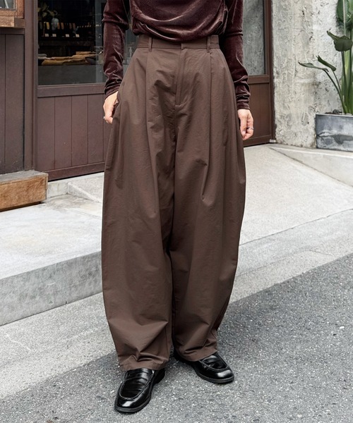 LE MORE(リモア)の「タックカーブパンツ(その他パンツ・レディース・ブラウン/ブラック/カーキ・FREE)」の20枚目の写真