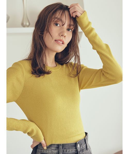 Mila Owen(ミラオーウェン)の「シアーラメクルーネックニットプルオーバー(ニット/セーター・レディース・グレー/ブラック/イエロー/ミント・1/0)」の7枚目の写真