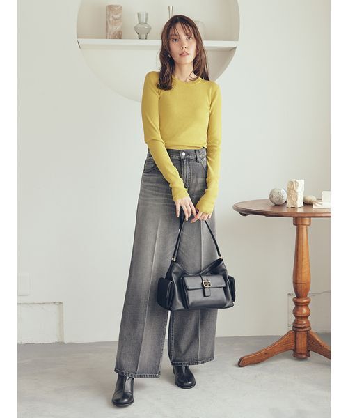 Mila Owen(ミラオーウェン)の「シアーラメクルーネックニットプルオーバー(ニット/セーター・レディース・グレー/ブラック/イエロー/ミント・1/0)」の9枚目の写真