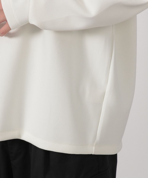 LAKOLE（ラコレ）の「ダンボールUネック長袖T / 589555（Tシャツ/カットソー・メンズ・パープル/ホワイト/ライトグレー/ブラック・MEDIUM/LARGE）」の15枚目の写真