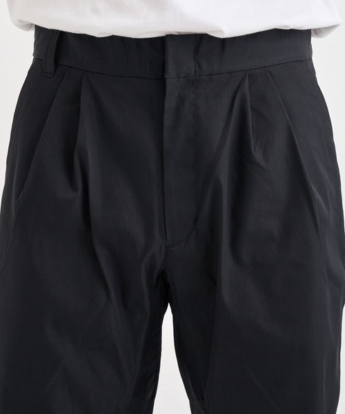 WHITE MOUNTAINEERING(ホワイトマウンテニアリング)の「【White Mountaineering / ホワイトマウンテニアリング】 2 TUCK MOTORCYCLE PANTS(その他パンツ・メンズ・ブラック・2/1/0)」の8枚目の写真