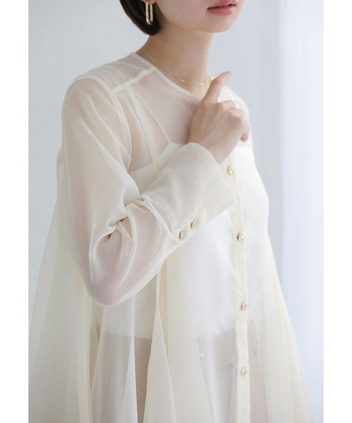 La TOTALITE（ラトータリテ）の「【洗える】ヘムフレアシアーチュニック（シャツ/ブラウス・レディース・アイボリー/キャメル・38/36）」の9枚目の写真