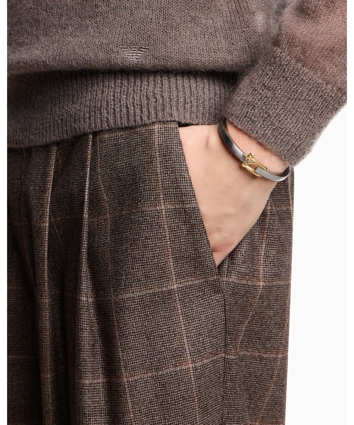 EMPORIO ARMANI（エンポリオアルマーニ）の「【エンポリオ アルマーニ】イーグルロゴ カフブレスレット ツートーン ステンレススチール（ブレスレット・メンズ・その他1・FREE）」の3枚目の写真