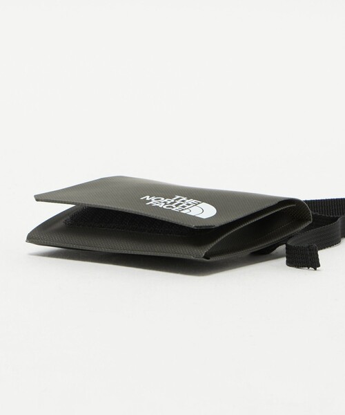 THE NORTH FACE（ザノースフェイス）の「＜THE NORTH FACE＞ミニホルダー ポーチ コインケース（コインケース・メンズ・ブラック/オリーブ・FREE）」の4枚目の写真