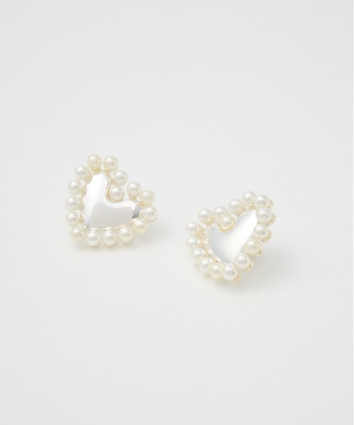 RODEO CROWNS WIDE BOWL（ロデオクラウンズワイドボウル）の「フェイクパールフレームハートピアス（ピアス（両耳用）・レディース・シルバー/ゴールド・FREE）」の8枚目の写真