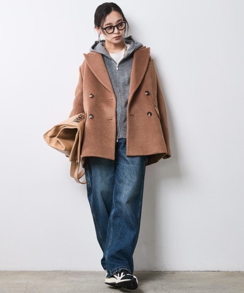 CHIC STYLE（シックスタイル）の「テーラードジャケットコート＜大きいサイズ有＞シックスタイル（テーラードジャケット・レディース・キャメル/ブラック・4L/3L/5L/LL/L/M）」の10枚目の写真