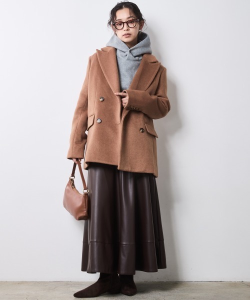 CHIC STYLE（シックスタイル）の「テーラードジャケットコート＜大きいサイズ有＞シックスタイル（テーラードジャケット・レディース・キャメル/ブラック・4L/3L/5L/LL/L/M）」の20枚目の写真