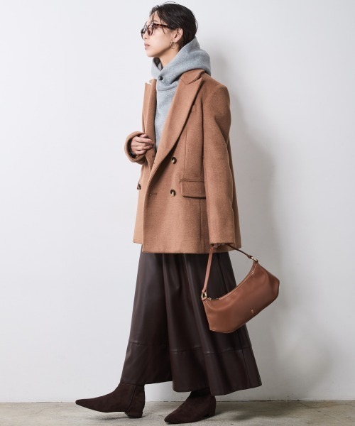 CHIC STYLE（シックスタイル）の「テーラードジャケットコート＜大きいサイズ有＞シックスタイル（テーラードジャケット・レディース・キャメル/ブラック・4L/3L/5L/LL/L/M）」の22枚目の写真