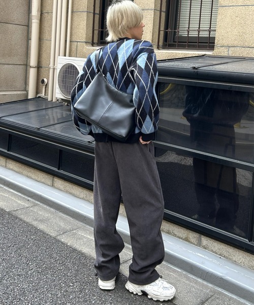 B.R.U（ブル）の「フェイクレザー2WAYショルダーバッグ（ショルダーバッグ・メンズ・ブラック/ブラウン・FREE）」の5枚目の写真